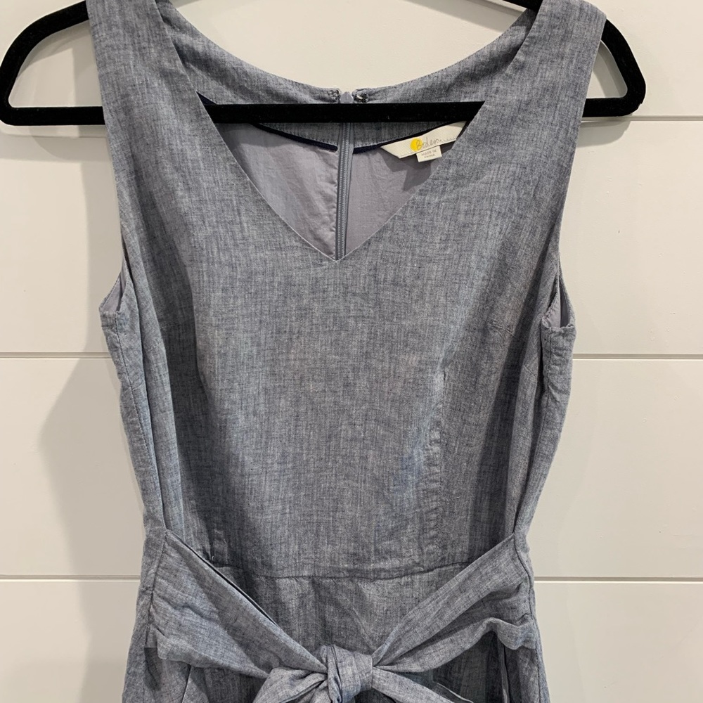 Elegant Blue Sleeveless Dress - Picture 7 of 9